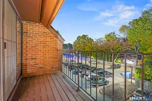 42 N Main St, West Hartford, CT 06107 - Photo 11