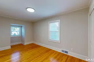 163 Manchester St, Hartford, CT 06112 - Photo 25