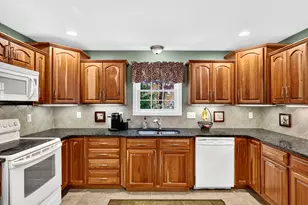 165 Windham Rd, Brooklyn, CT 06234 - Photo 9