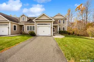 6 Boulder Brook Ct, Prospect, CT 06712 - Photo 1