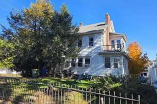 196 Columbia Blvd, Waterbury, CT 06710 - Photo 1