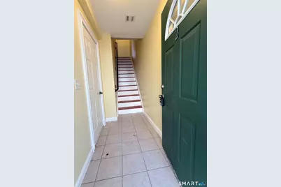 527 West Thames Street #2, Norwich, CT 06360 - Photo 9