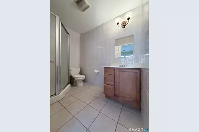 527 West Thames Street #2, Norwich, CT 06360 - Photo 19