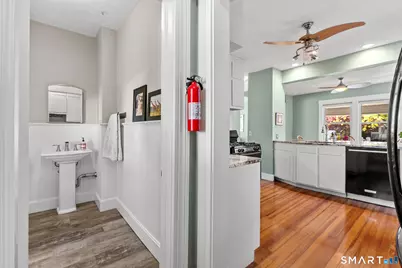 80 Whitman Avenue, West Hartford, CT 06107 - Photo 21