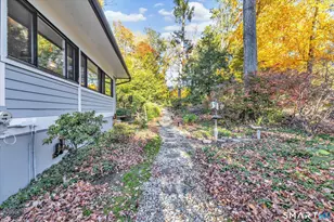 789 Donna Dr, Orange, CT 06477 - Photo 39