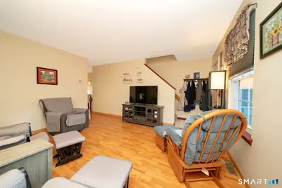 219 Oakland Street #B, Manchester, CT 06042 - Photo 15