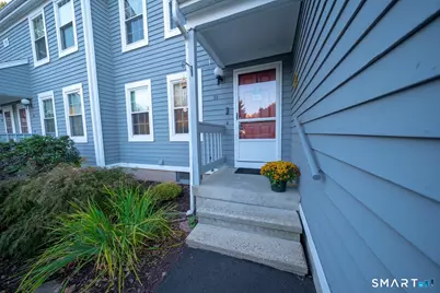 219 Oakland Street #B, Manchester, CT 06042 - Photo 3
