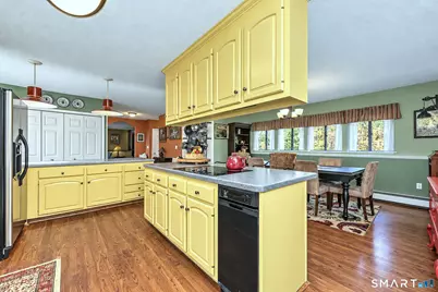 156 Handy Road, Hamden, CT 06518 - Photo 11