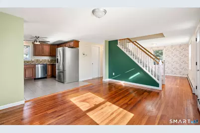 161 Meadowside Road, Milford, CT 06460 - Photo 5
