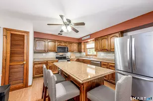 24 Meadowbrook Dr, North Branford, CT 06471 - Photo 7