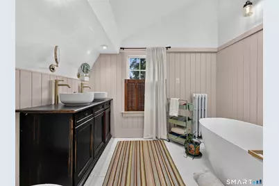 239 Ocean Avenue, New London, CT 06320 - Photo 33