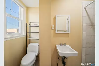 174 Logan Street #8, Bridgeport, CT 06607 - Photo 13