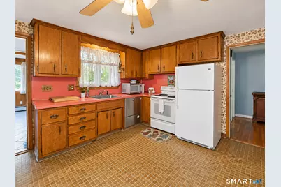 22 Hampton Road, Trumbull, CT 06611 - Photo 5
