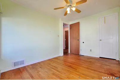 25 Warren Drive, East Hartford, CT 06118 - Photo 19
