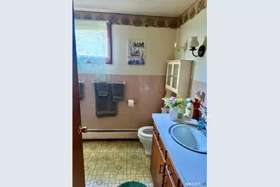 86 Birch Street, Manchester, CT 06040 - Photo 17