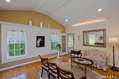 26 Ross Way #26, Windsor Locks, CT 06096 - Photo 5