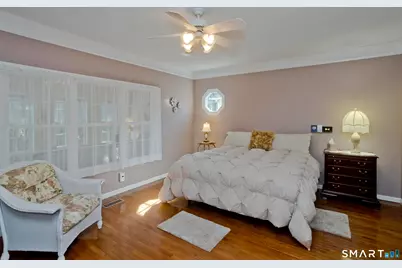 26 Ross Way #26, Windsor Locks, CT 06096 - Photo 13