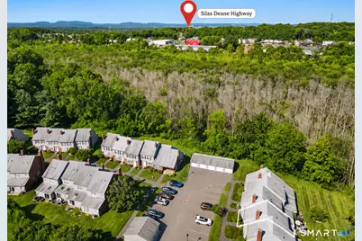 8 Barrington Drive #C, Wethersfield, CT 06109 - Photo 3