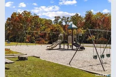 4 Lakeside Drive #N, Ledyard, CT 06339 - Photo 3