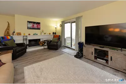 247 Heritage Village #C, Southbury, CT 06488 - Photo 5