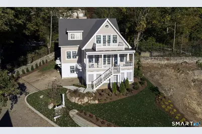 31 Circle Avenue, Groton, CT 06340 - Photo 9