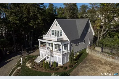 31 Circle Avenue, Groton, CT 06340 - Photo 3