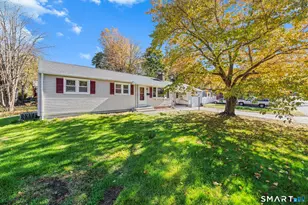 27 Allen St, Enfield, CT 06082 - Photo 1