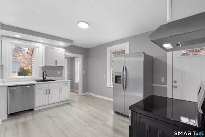 19 High Street, Manchester, CT 06040 - Photo 3