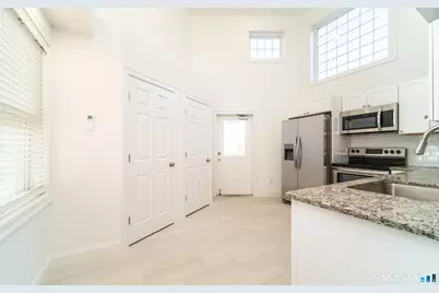 1154 Poquonnock Road #2, Groton, CT 06340 - Photo 5