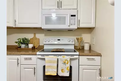 130 Coe Avenue #29, East Haven, CT 06512 - Photo 11