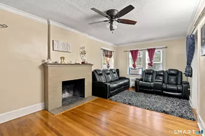 361 Linnmoore Street, Hartford, CT 06106 - Photo 19