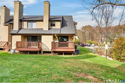 4 Avon Court #4, Beacon Falls, CT 06403 - Photo 11