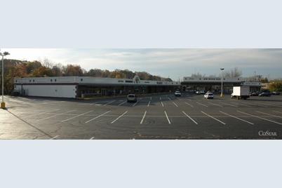 719 New Britain Avenue, Newington, CT 06111 - Photo 1