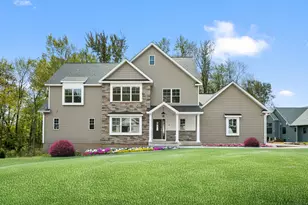 8 18 Stella Dr, Wethersfield, CT 06109 - Photo 1