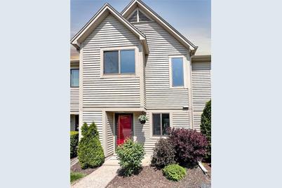 Westfarms  New britain connecticut, House styles, New england