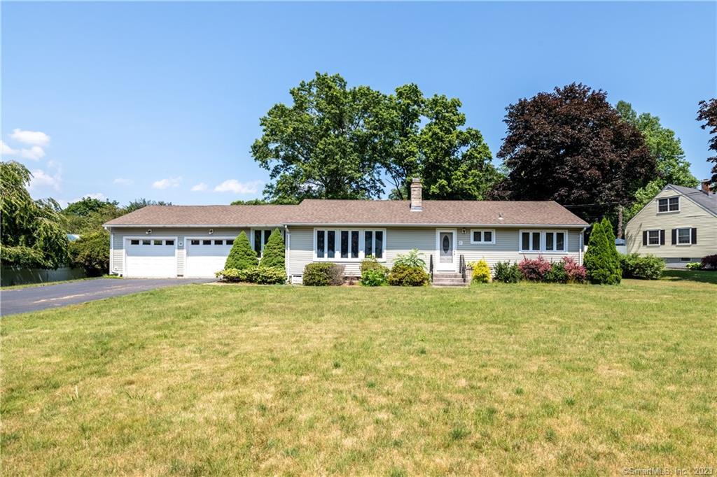 21 Meadow Rd, North Branford, CT 06471 - MLS 170582267 - Coldwell Banker