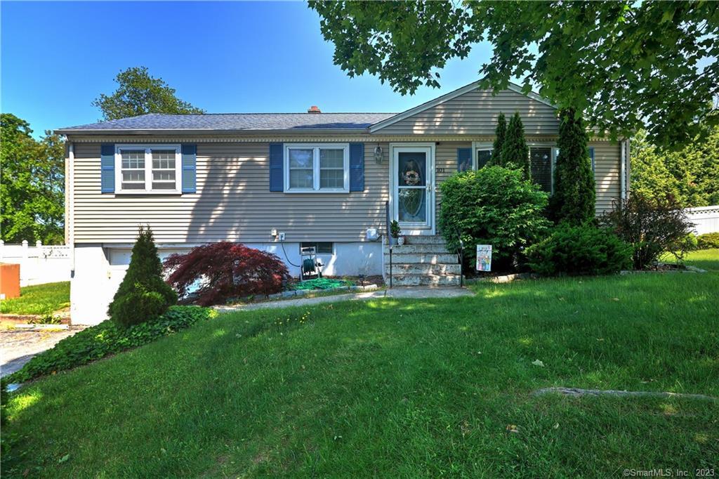 101 Jessie Dr West Haven CT 06516 MLS 170584204 Coldwell