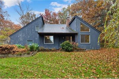 21 Fawnbrook Lane, Simsbury, CT 06070 - Photo 1