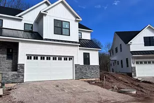 18 Village Cir, Guilford, CT 06437 - Photo 1