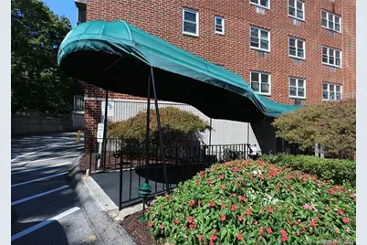 27 Northill Street #2P, Stamford, CT 06907 - Photo 1