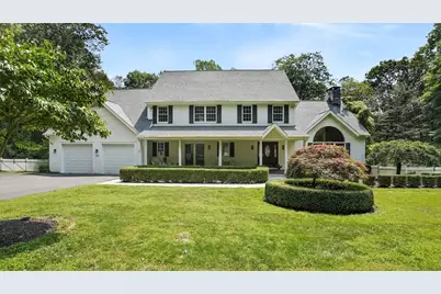 16 Cricklewood Road, Redding, CT 06896 - Photo 1