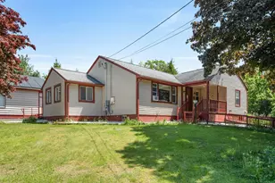 576 Maple Hill Rd, Naugatuck, CT 06770 - Photo 1