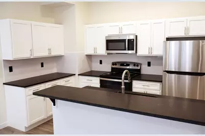 420 Main Street #B, Middletown, CT 06457 - Photo 1