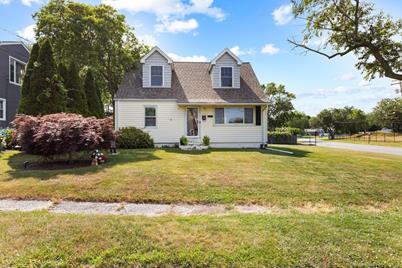 265 Lighthouse Avenue, Stratford, CT 06615 - Photo 1