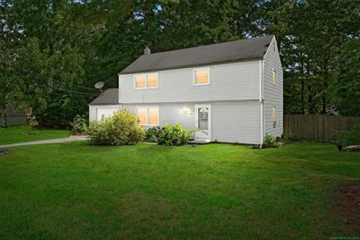 38 Meetinghouse Lane, Ledyard, CT 06339 - Photo 1