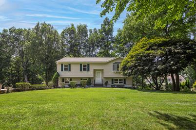 38 Wilkes Road, Danbury, CT 06811 - Photo 1