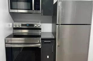 25 Whittier St, Bridgeport, CT 06605 - Photo 1