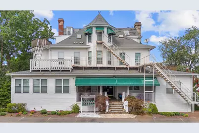 5 Hundley Court #APT 1C, Stamford, CT 06902 - Photo 1