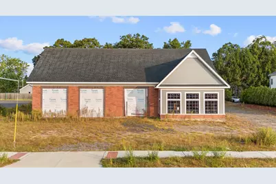 735 Farmington Avenue, Bristol, CT 06010 - Photo 1