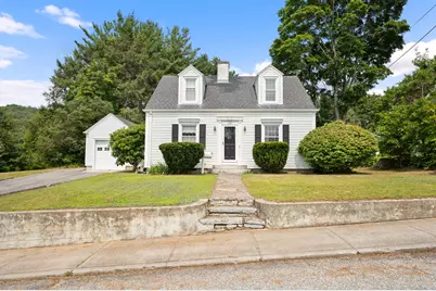 17 Highland Street, Norwich, CT 06380 - Photo 1